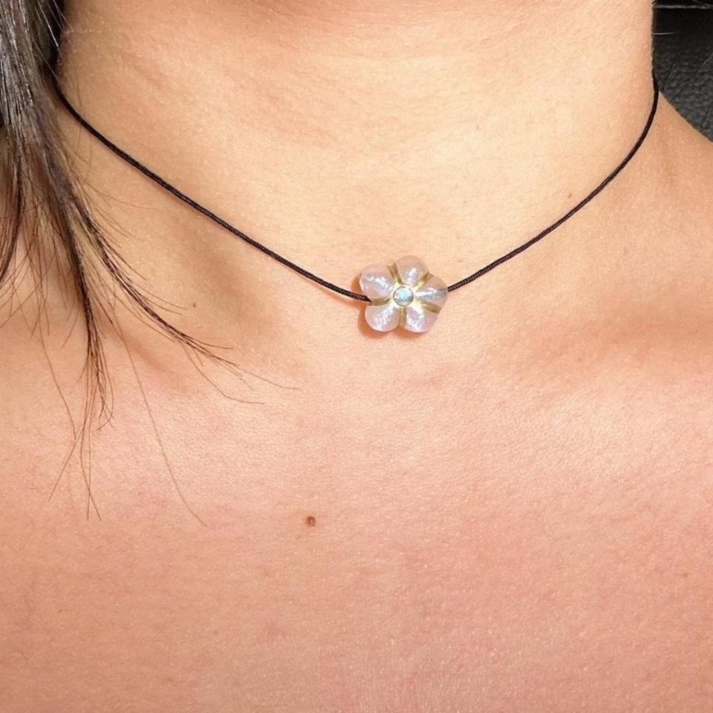 Glistening Flower Dainty Boho Necklace